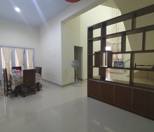 DIJUAL 1 UNIT RUMAH MEWAH, 2 LANTAI, JL. SATRIA