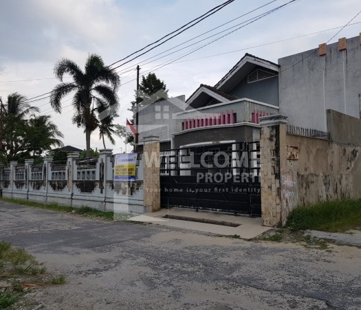 DISEWAKAN 1 UNIT RUMAH MEWAH, JL. PANDAN WANGI