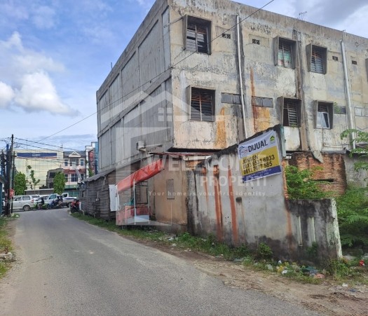 DIJUAL TANAH YANG LUAS, JL. SEPAKAT