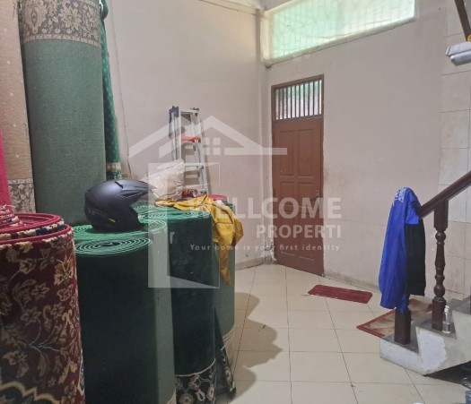 DIJUAL 1 UNIT RUKO 3,5 LANTAI, JL. TUANKU TAMBUSAI