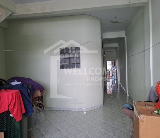 DIJUAL 1 UNIT RUKO 3,5 LANTAI, JL. TUANKU TAMBUSAI