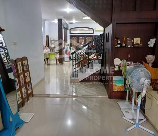 DIJUAL 1 UNIT RUMAH 2 LANTAI VILLA PERMATA, JL. ARENGKA 1
