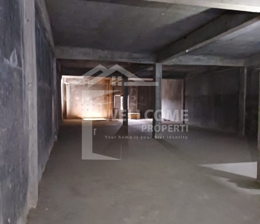 DIJUAL 1 UNIT GUDANG AVIAN 3 LANTAI BLOK GG NO.38, JL. ARENGKA 2